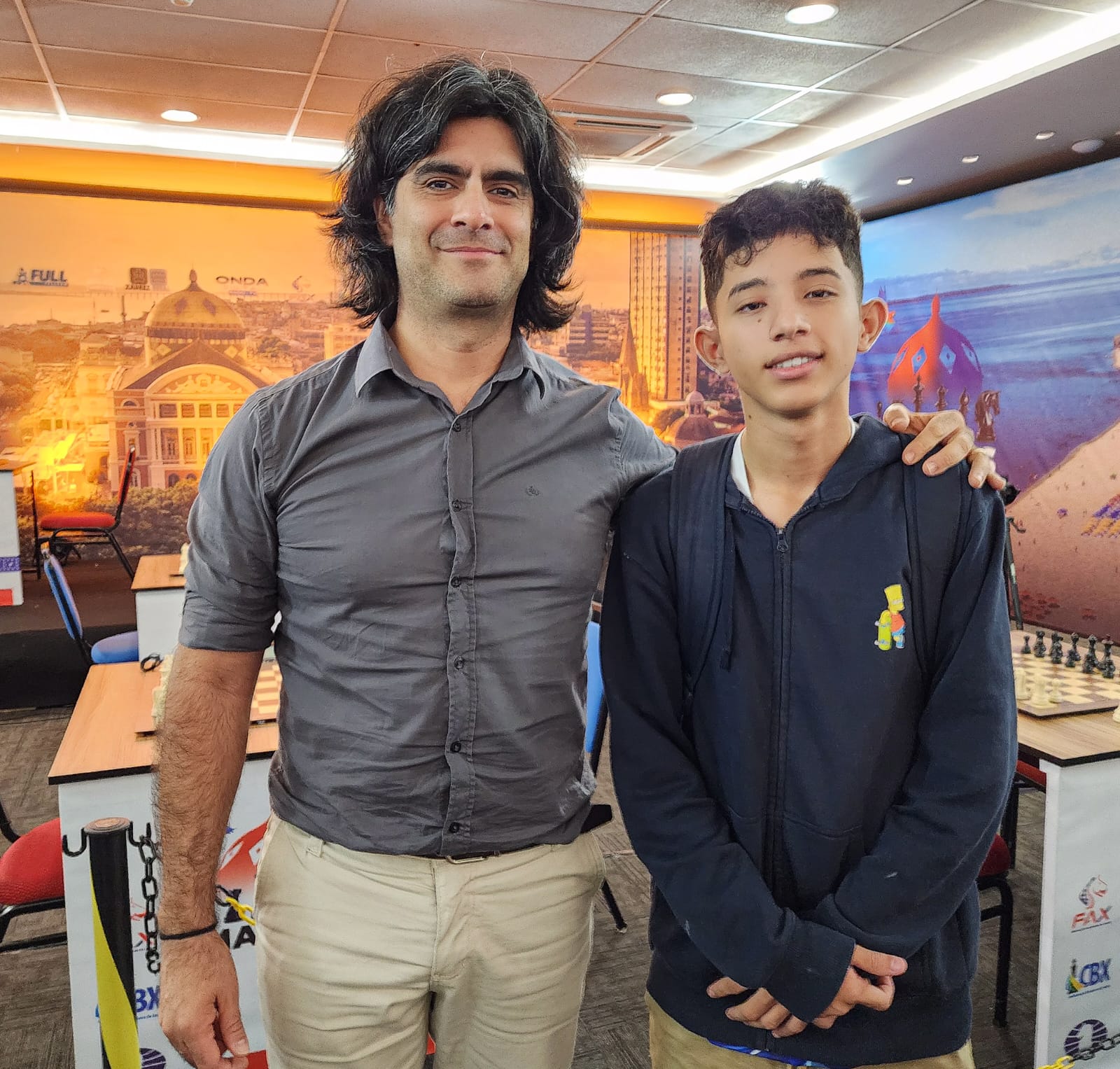 Com apenas 11 anos, estudante mourãoense vence Grande Mestre Internacional  de Xadrez - Tásabendo