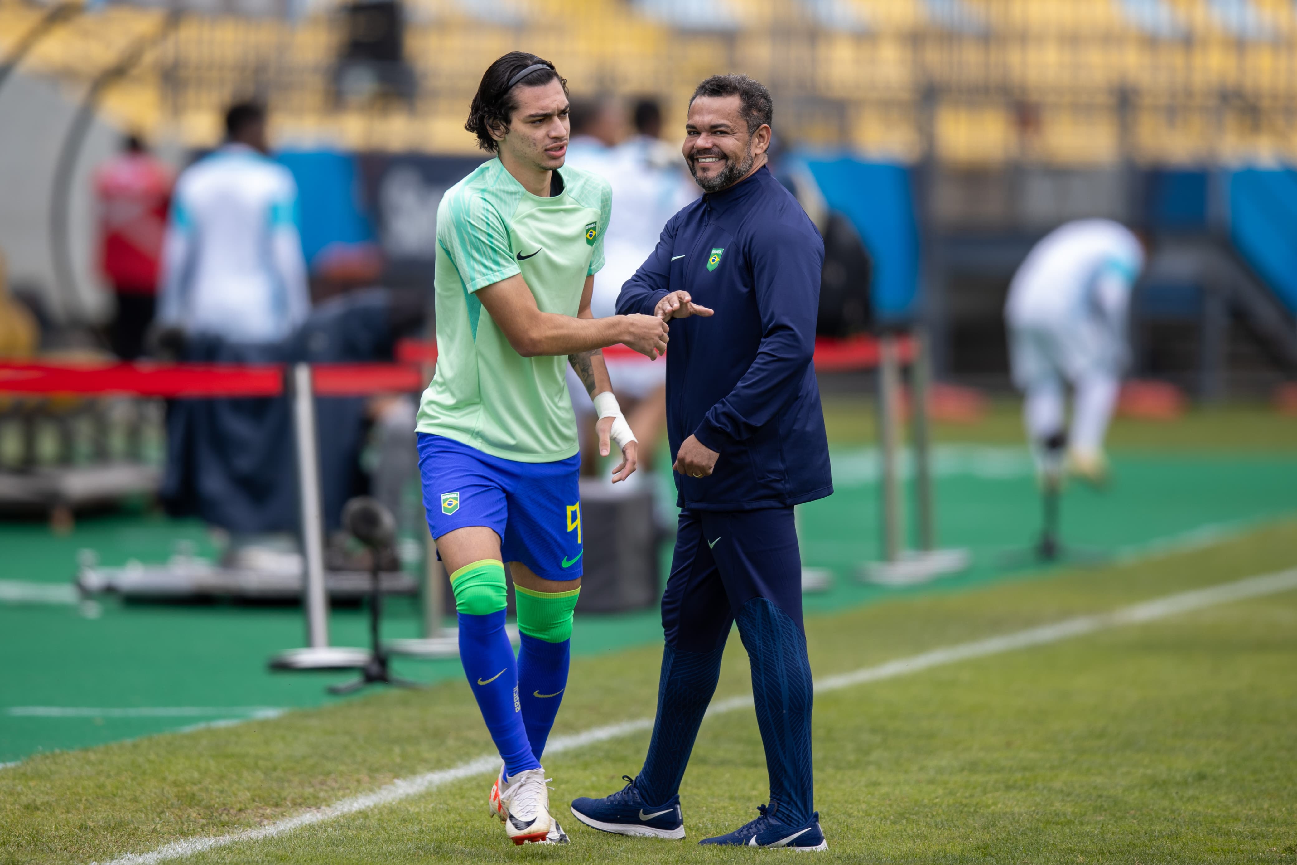 Brasil encara o México no futebol masculino por vaga na final dos Jogos Pan- Americanos